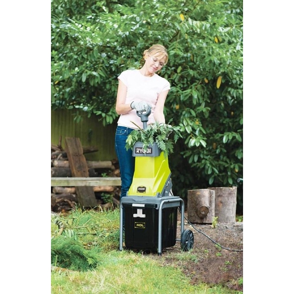 Ryobi RSH2545B, 2500W, 40L, Green