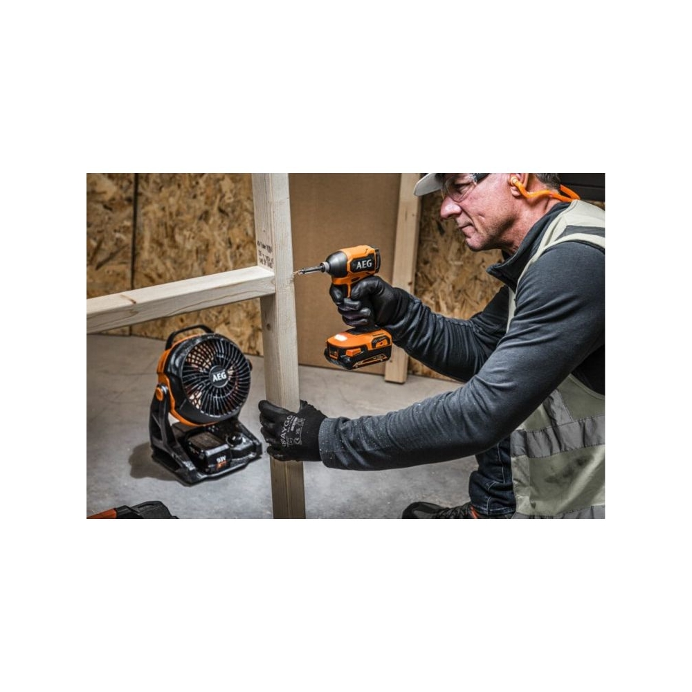 Aeg BSS18SBL2-0, Cordless Impact Wrench, Orange/Black