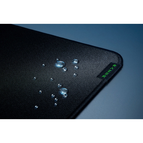 მაუსის პადი Razer RZ02-03810200-R3M1 Strider, Mouse Pad, L, Black