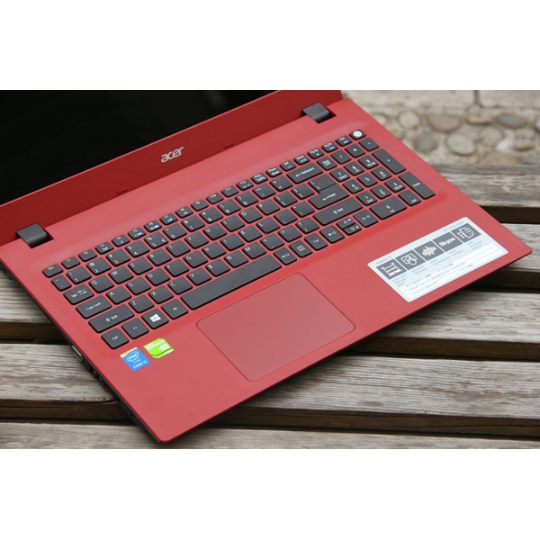 Acer Laptops aspire E5  Red 