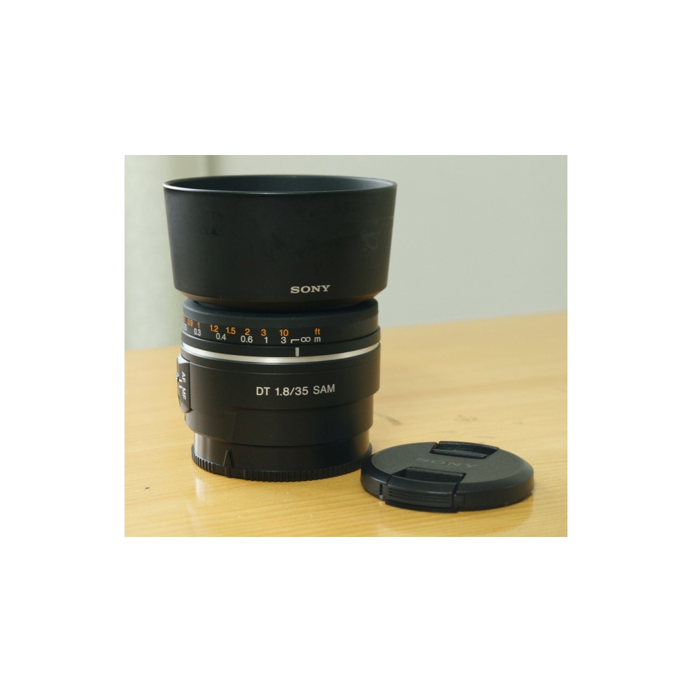 ობიექტივი SONY  DIGITAL CAMERA ACCESSORIES SONY ALPHA SAL35F18 35MM F1.8 A-MOUNT WIDE ANGLE LENS (BLACK)