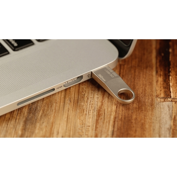 USB ფლეშ მეხსიერება KINGSTON  32GB  DTSE9G232GB USB 3.0