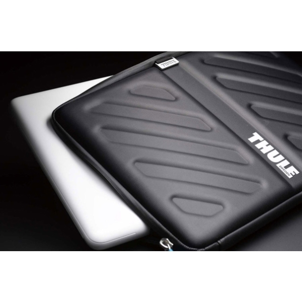 ჩანთა Thule Gauntlet 13" MacBook Pro Sleeve Black