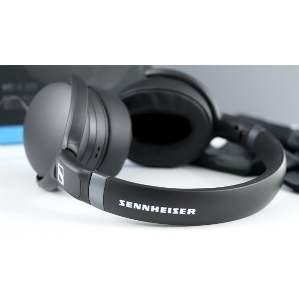 ყურსასმენი  Sennheiser HD 4.30G Black