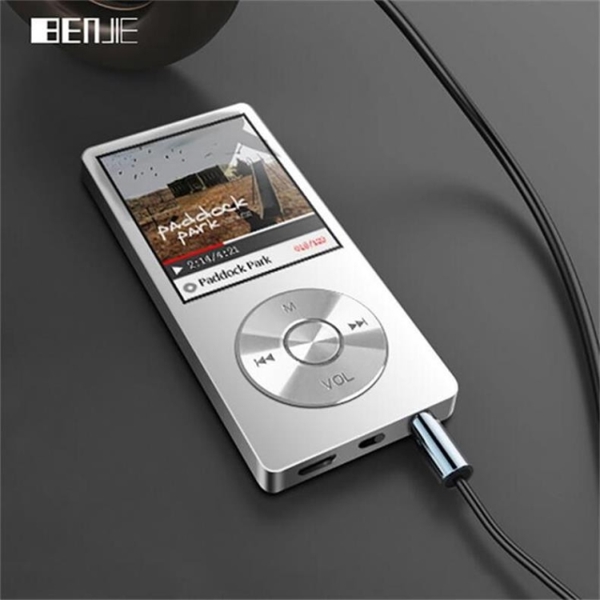 MP3 ფლეიერი BENJIE BJ-M27 K9 Metal MP3 Player Touch Screen FM Radio voice Recorder 8GB loadspeaker White