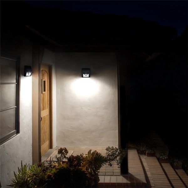 MPOW MSL5 8 LED Solar Light with Motion Sensor