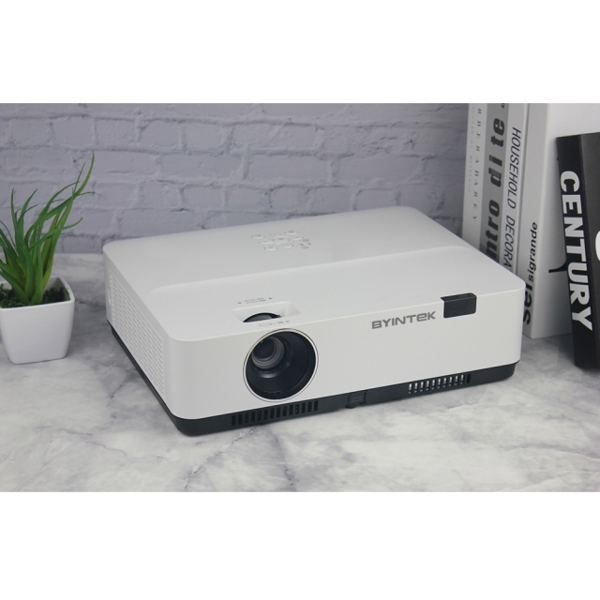 პროექტორი BYINTEK C800X 3LCD Projector XGA (1024 x 768) 3300 ANSI Lumens 20,000:1 contrast 1 X HDMI / VGA 