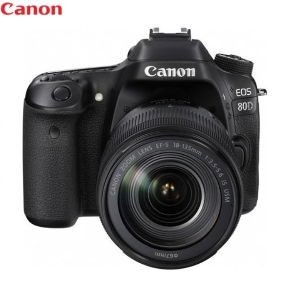 ციფრული ფოტოაპარატი EOS 80D 18 135 IS KIT 24 2 MP APS C sensor 7 fps 1080P Full HD EOS Movie Vari angle touchscreen 7.7 cm 3.0 Dual Pixel CMOS AF Hi Speed USB USB2.0