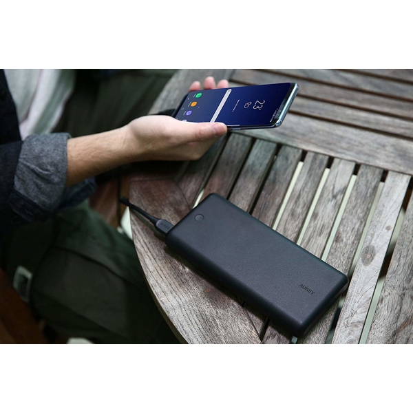 პორტატული დამტენი AUKEY PB-XD26 26800mAh 63W USB-C Power Delivery Power Bank With Quick Charge 3.0 Black