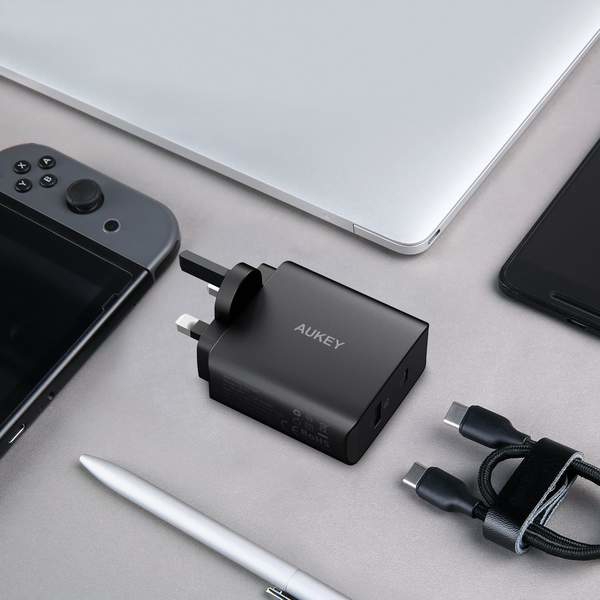 დამტენი AUKEY PA-Y11 48W 2 Port USB-C With PD2.0 + Quick Charge 3.0 Black