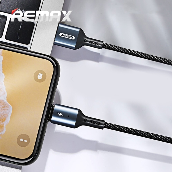 REMAX Cigan Series 3.0A Powerful Magnet Connection Data Cable RC-156i lightning 1m black