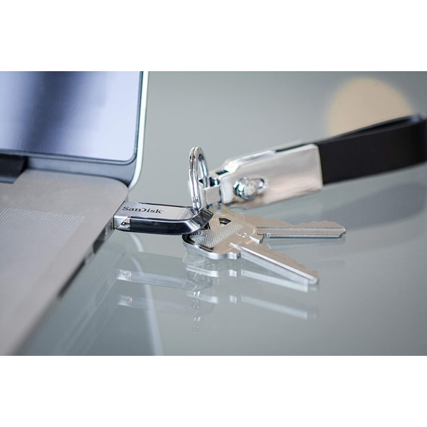 USB ფლეშ მეხსიერება SanDisk SDCZ73-032G-G46 32GB Ultra Flair USB 3.0 Flash Drive