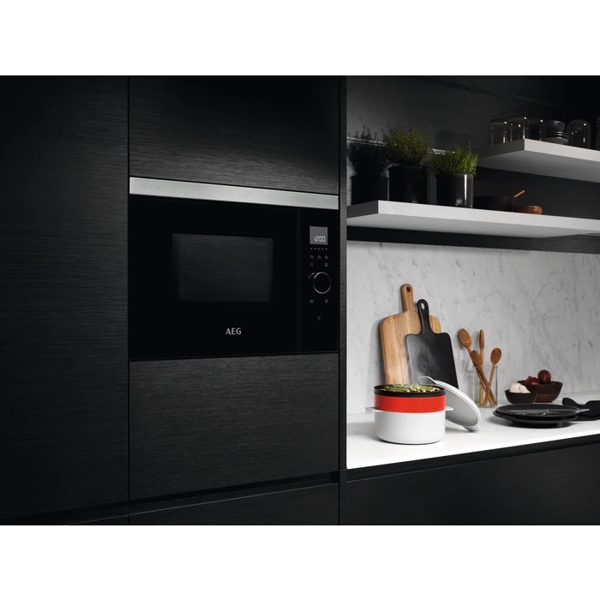 ჩასაშენებელი ღუმელი AEG MBE2658SEM Built-in, Electronic, 25 L Stainless Steel