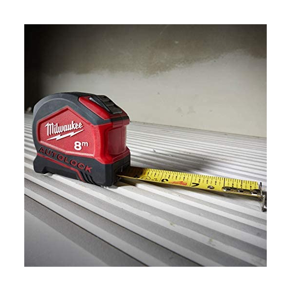 სიგრძის საზომი Milwaukee Slimline Tape Measure 8m/26ft (Width 25mm)