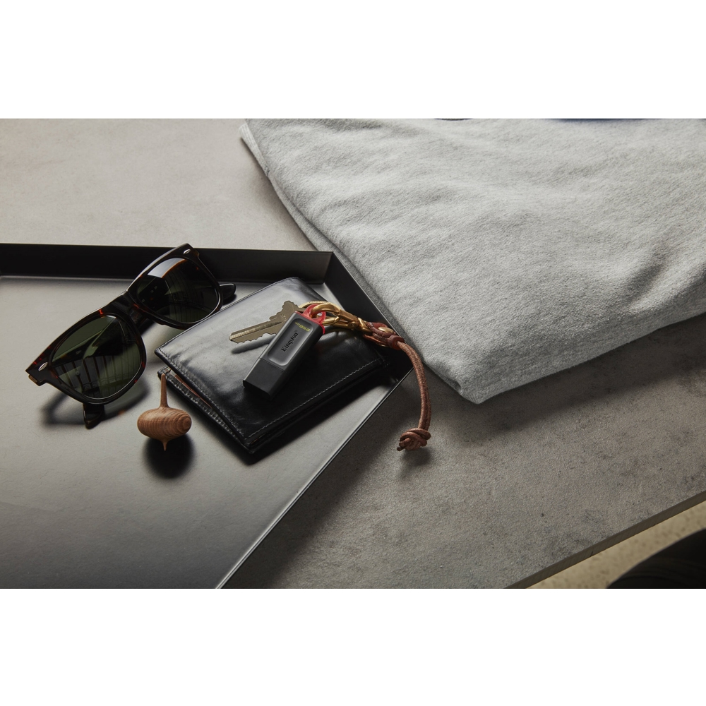 USB ფლეშ მეხსიერება Kingston DTX/128GB, 128GB, USB 3.2, Black/Yellow