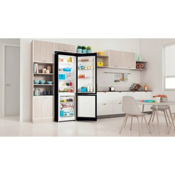 მაცივარი Indesit ITS 5200 B Combined Fridge-Freezer 325 L, A Black