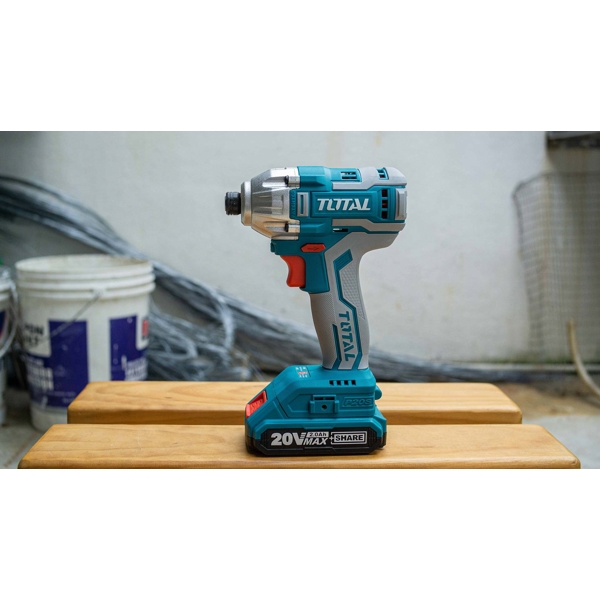 სახრახნისი Total TIRLI2002 Li-ion Cordless Impact Driver 20V, 2Ah, 170Nm, Blue/Silver