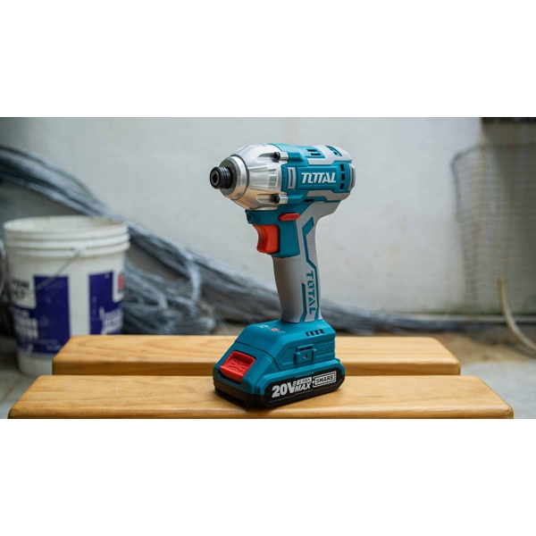 სახრახნისი Total TIRLI2002 Li-ion Cordless Impact Driver 20V, 2Ah, 170Nm, Blue/Silver