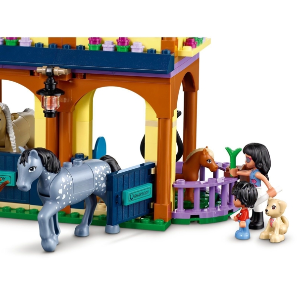 სათამაშო საცხენოსნო ცენტრი LEGO Forest Horseback Riding Center 511 pcs