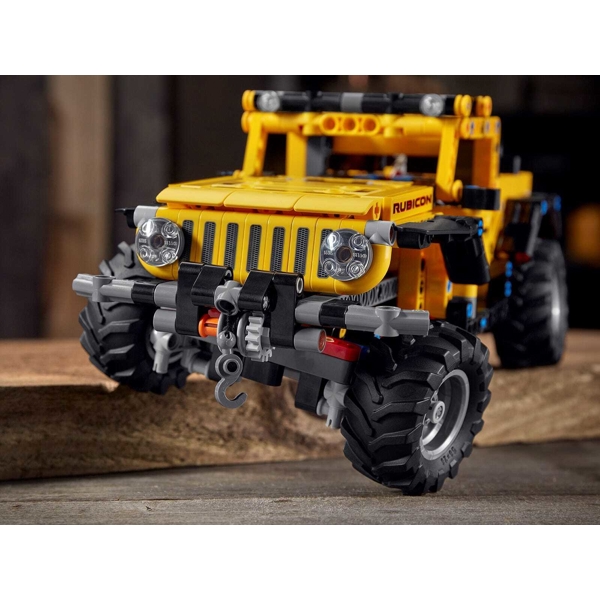 სათამაშო მანქანა Lego 42122 Technic Jeep Wrangler 665Pcs