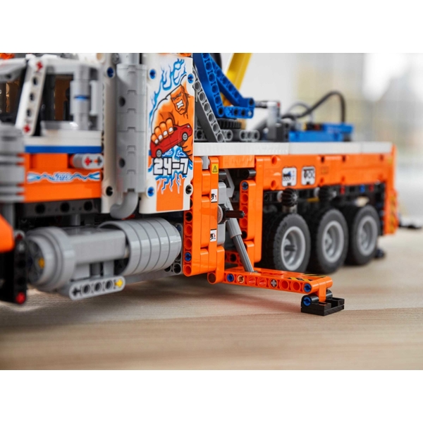 ასაწყობი ამწე Lego 42128, Heavy-duty Tow Truck