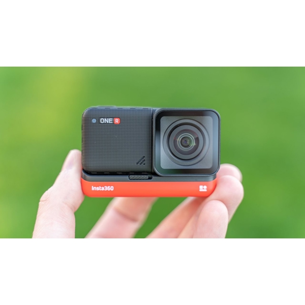 ექშენკამერა Insta360 CINAKGP/C ONE R, 4K, Wifi, USB,  Action Camera, Black/Red