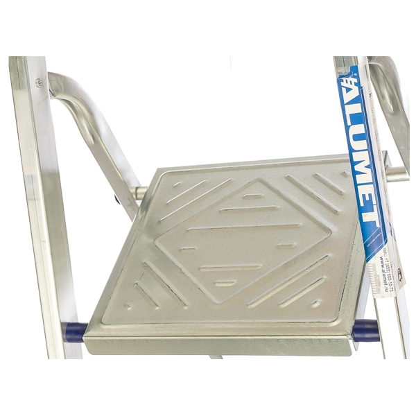 Alumet Am703 Aluminum Step-Ladder Matt