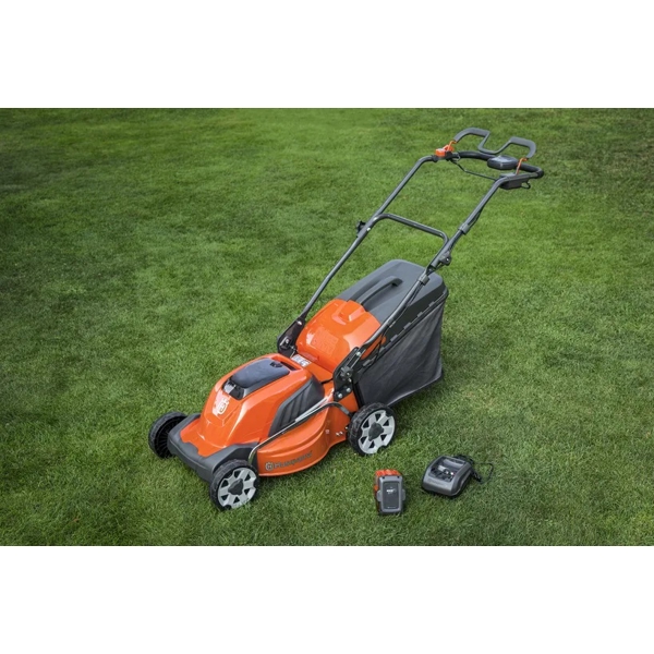 გაზონის საკრეჭი Husqvarna LC 141I, Electric Lawn Mower, Orange