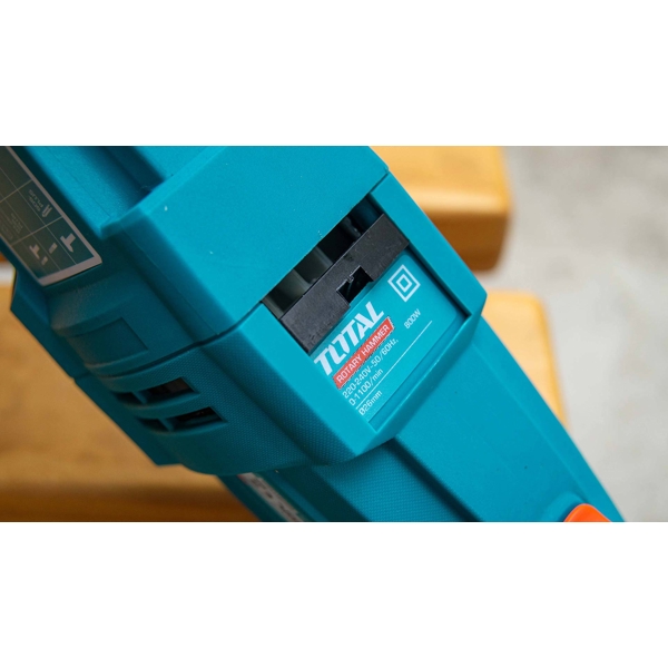 პერფორატორი Total TH308268, 800W, 1100Rpm, 2.5J, Blue