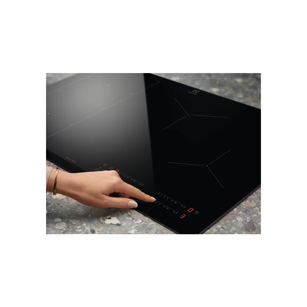 ჩასაშენებელი ქურის ზედაპირი Electrolux Hob IPEL6453KC, Built-in, Black