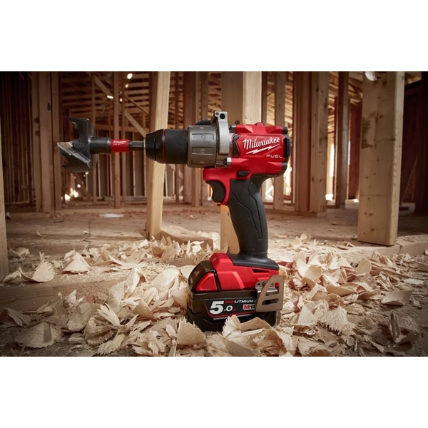 სახრახნისი Milwaukee M18FPD2, 18V, 2000Rpm, Red