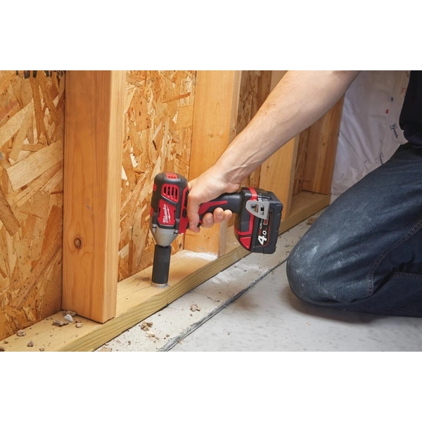 ქანჩსახრახნი Milwaukee M18BIW12-0, 18V, 2450Rpm,, Red