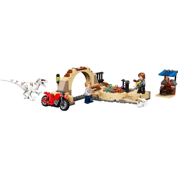 Lego 76945 Jurassic World Atrociraptor Dinosaur Bike Chase