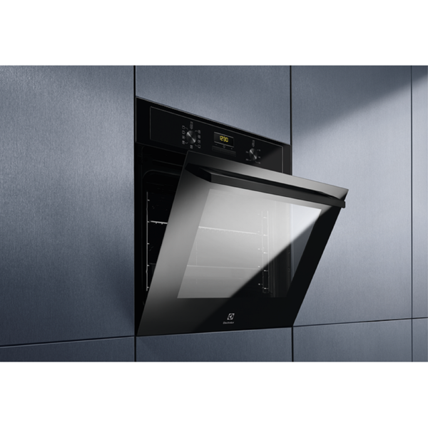 ჩასაშენებელი ელექტრო ღუმელი Electrolux EOF3H50BK, 2090W, 65L, Built-In, Black