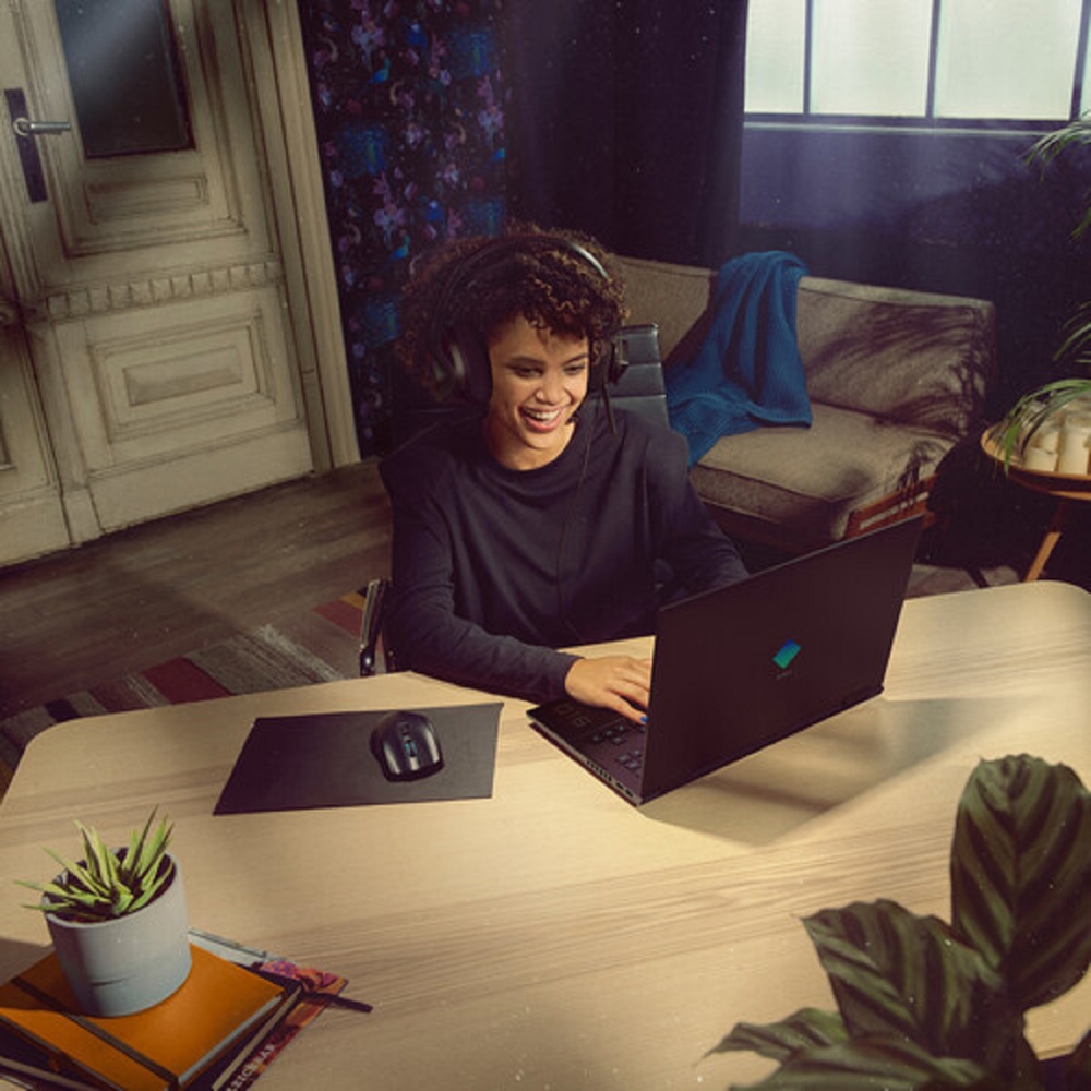 HP 84K17EA Omen 16, 16", i7-13700HX, 16GB, 1TB SSD, RTX4060 8GB, Shadow Black