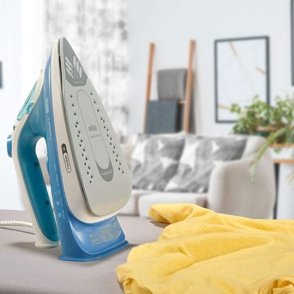 Braun 12730020-FI3144BL, 2400W, 270ML, Steam Iron, White/Blue