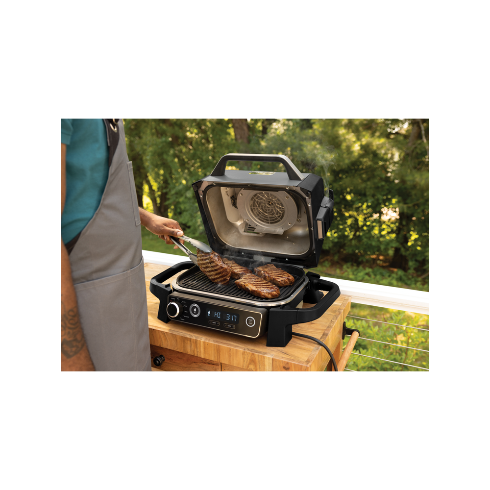 Ninja OG701EU, 2400W, WoodFire Outdoor Grill, Black/Silver
