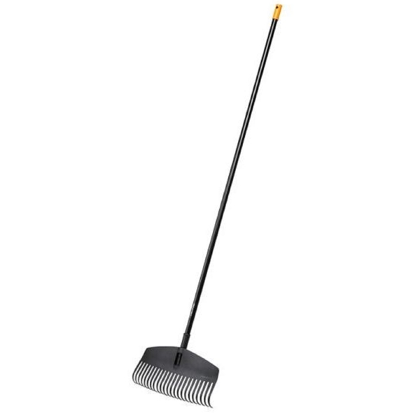 Fiskars 1063090 Solid M, Rake, Black