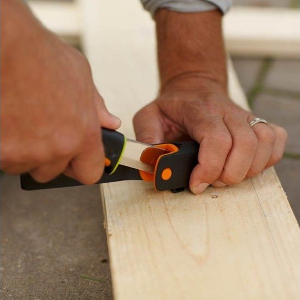 დანა Fiskars 1023619, Knife For Heavy Work, Black/Orange