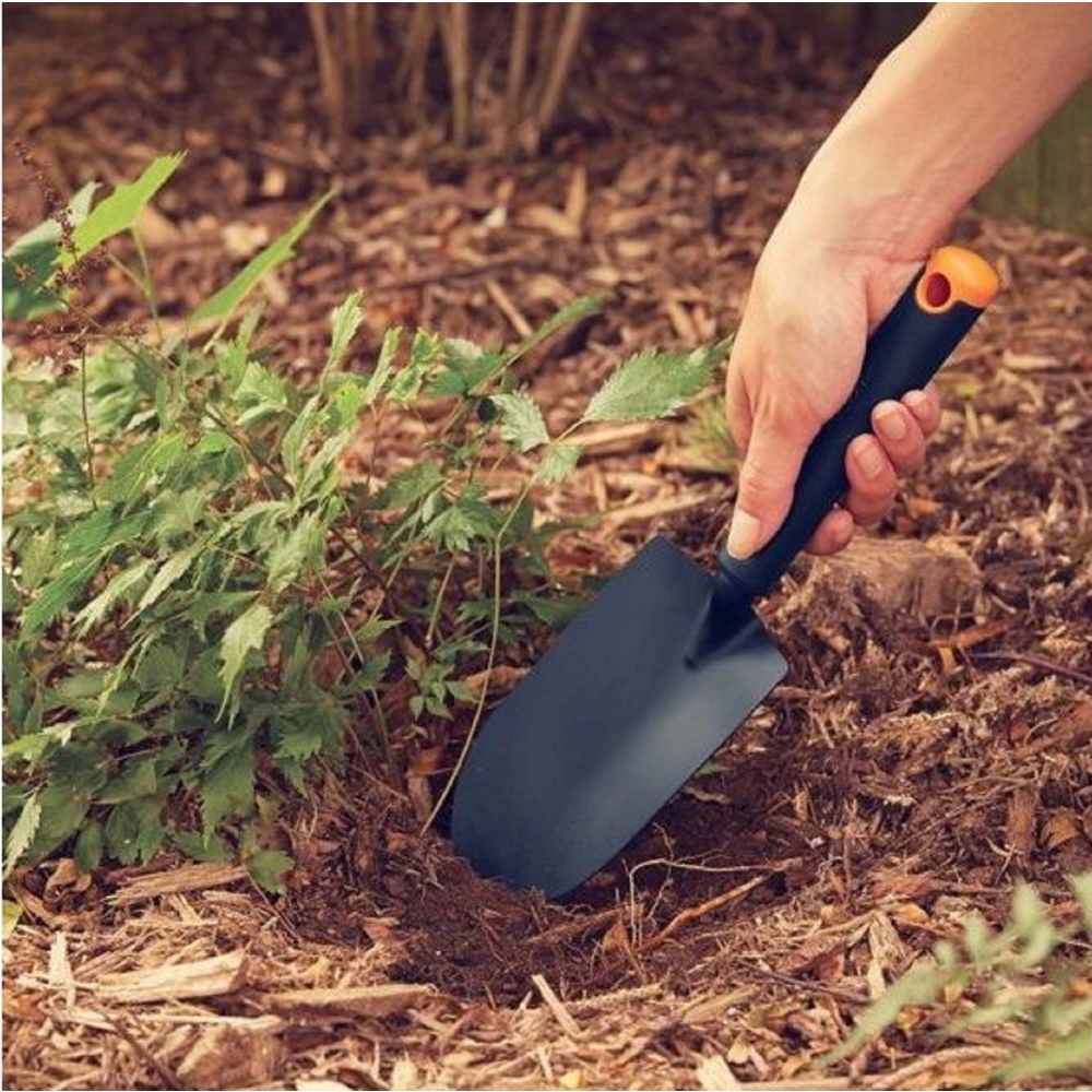 Fiskars 1027017 Ergo Trowel, Hand Shovel, Black