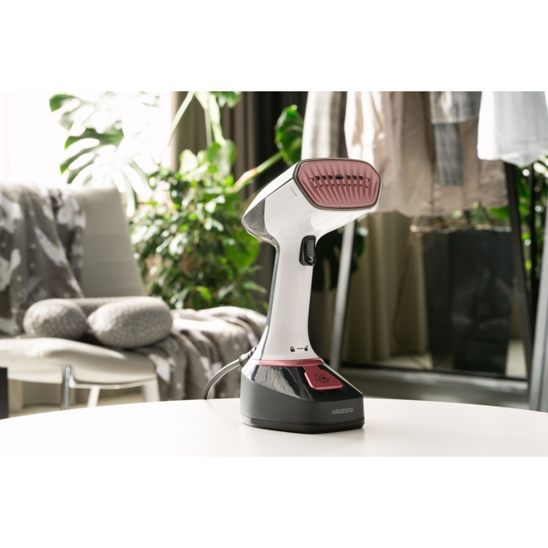 Ardesto SI-S1400, 1400W, 280ML, Steam Iron, Black/White