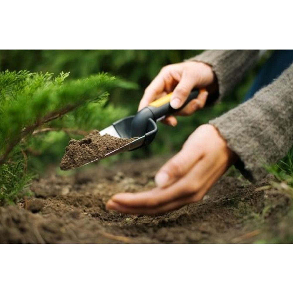 Fiskars 137210, Hand Shovel, Black/Silver