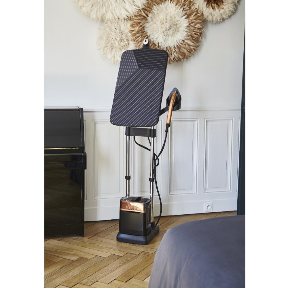 Tefal QT2020E0, 2170W, 1.1L, Steam Iron, Black