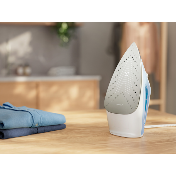 Electrolux E5SI2-4CB, 2300W, 250 ML, Steam Iron, Blue