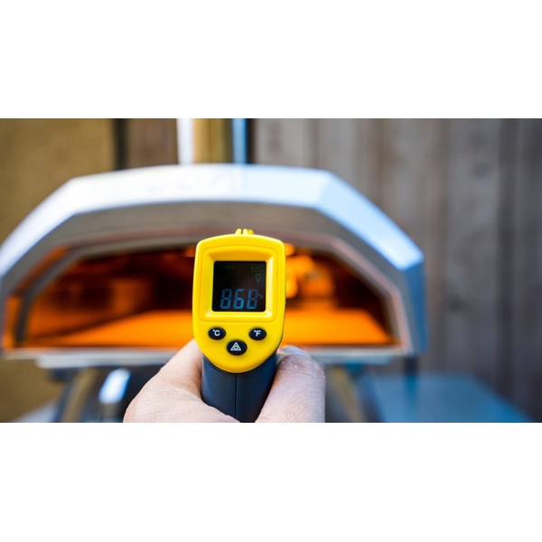 Ooni UU-P06100, Digital Infrared Thermometer, Black/Yellow