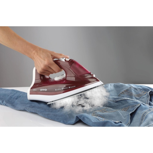 Gorenje SICH2200RBC, 2200W, 270ML, Steam Iron, Burgundy