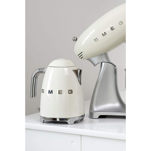 Smeg KLF03WHEU, 2400W, 1.7L, Electric Kettle, White