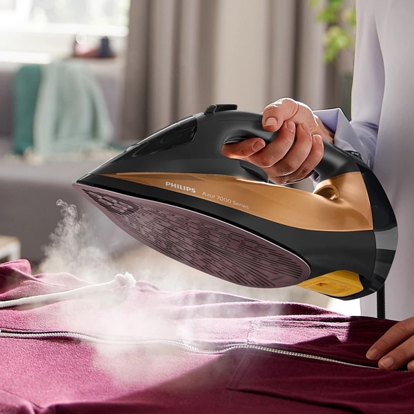 Philips DST7040/80, 2800W, 300ML, Steam Iron, Black/Golden