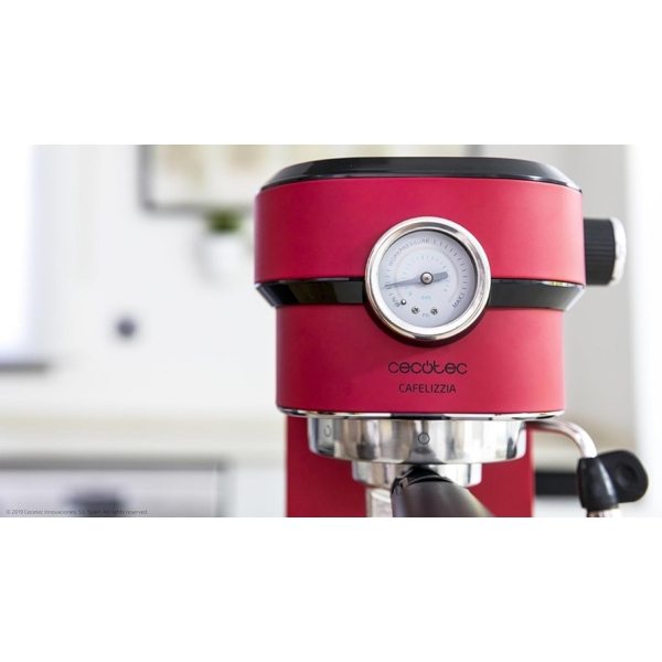 Coffee Machine Cecotec 1586 Cafetera Espresso Cafelizzia 790 Shiny Pro, 1350W, 1.2L, Red