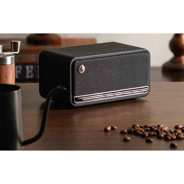 Edifier MP230, 20W, Bluetooth, USB, Micro SD, Speaker, Retro Black